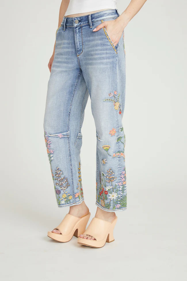 Driftwood Barbie Barrel - Flower Fields