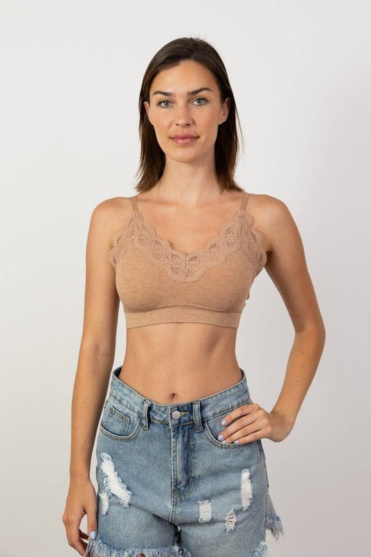 Soft Lace Trim Ribbed Padded Seamless Bralette