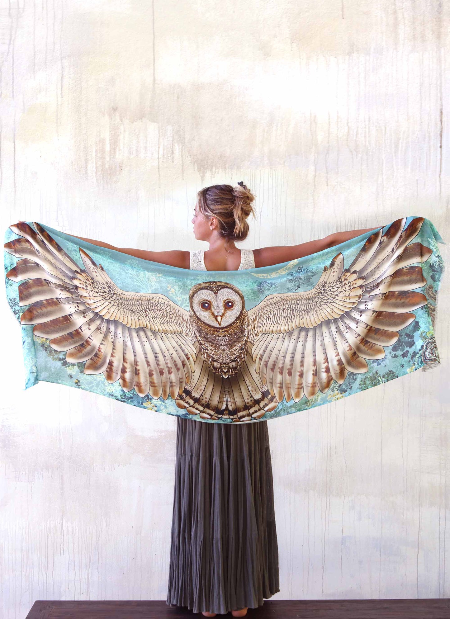 Shovava New Moon Owl Scarf