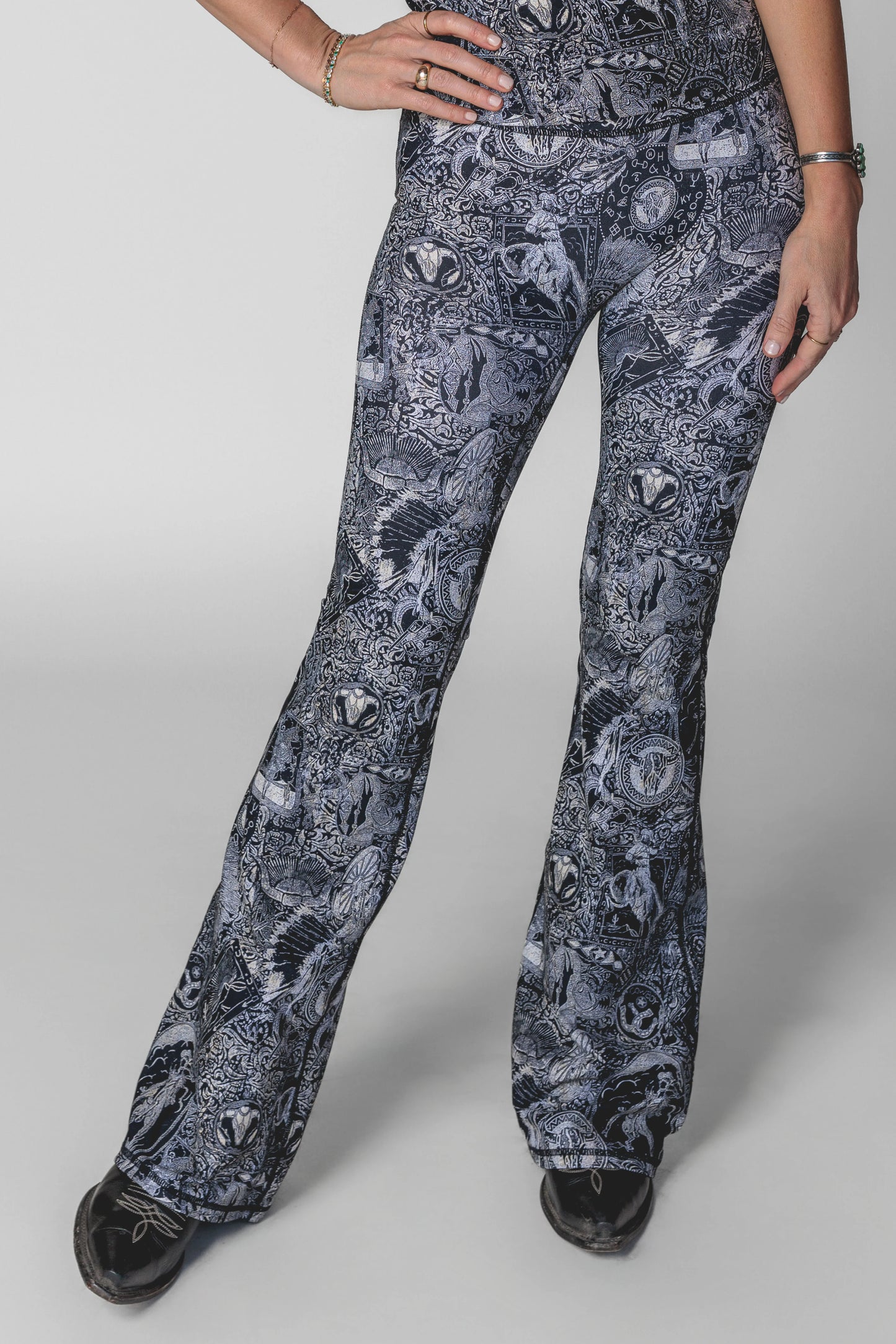 Flirt Leggings - 2 colors